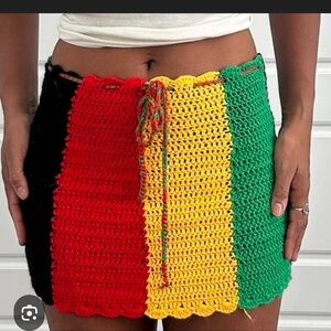 Forever 21 Multicolor Crochet Mini Skirt